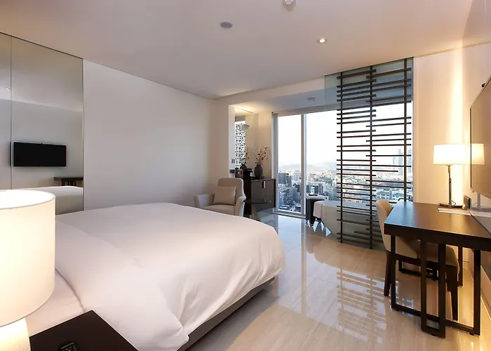 Entra Gangnam Hotel