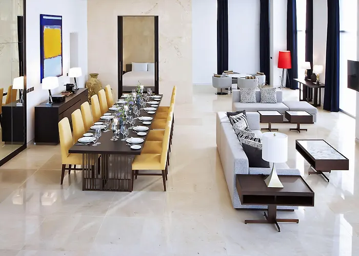 Entra Gangnam Hotel 3*