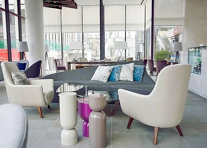Entra Gangnam Hotel 3*
